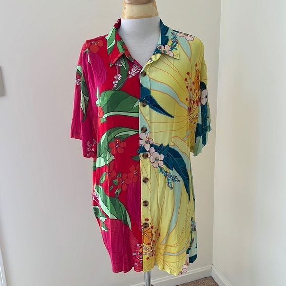 New! FARM RIO size L mixed print front button top - Picture 1 of 10